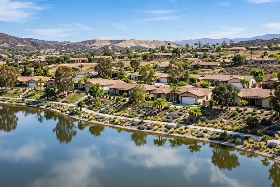 Lakeside suburban homes in Menifee, CA